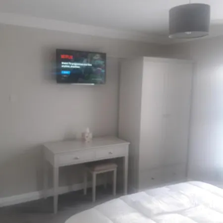 Dubhlinn House B&B 둘린